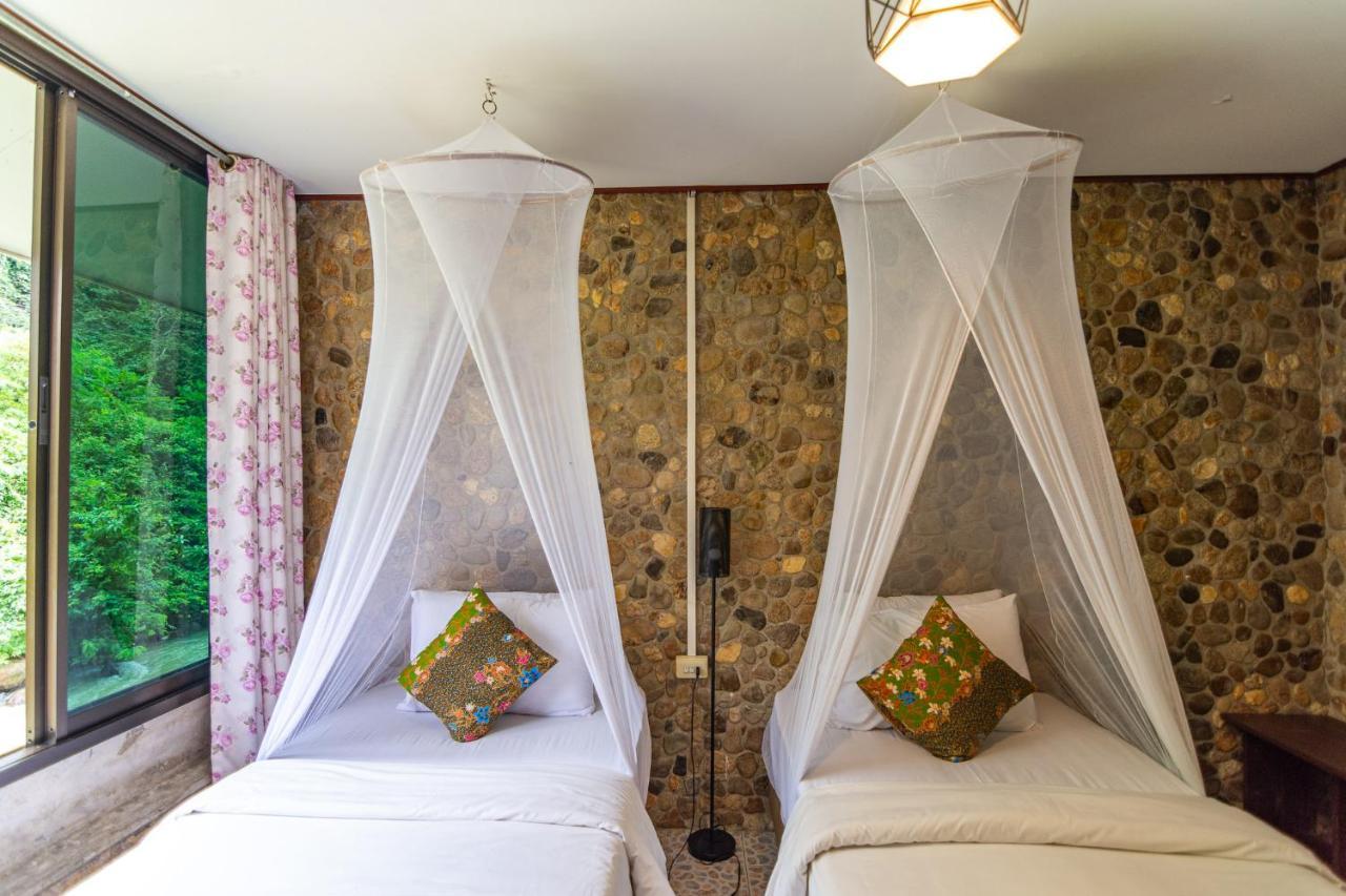 Thansila Resort Ranong Exterior photo