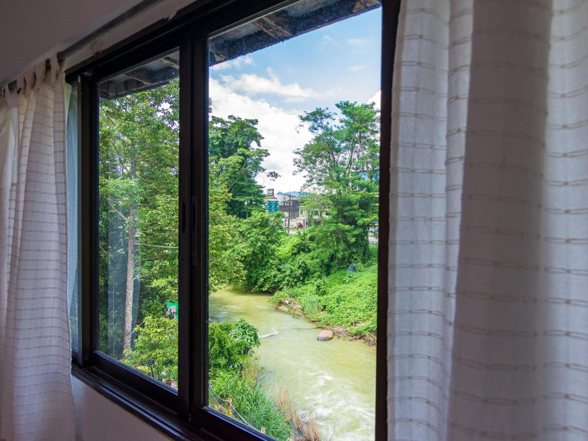 Thansila Resort Ranong Exterior photo